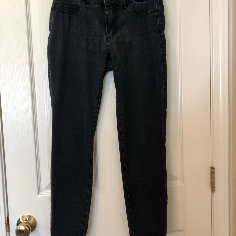 Black Skinny Jeans